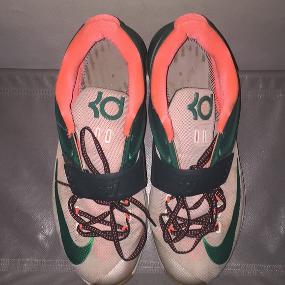 Nike KD’s - Picture 1 of 2
